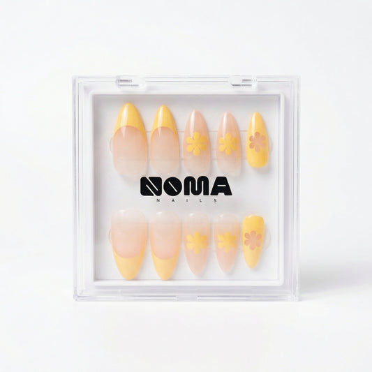 LYRA - Yellow Kiss