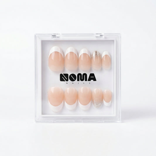 LYRA - Basic White